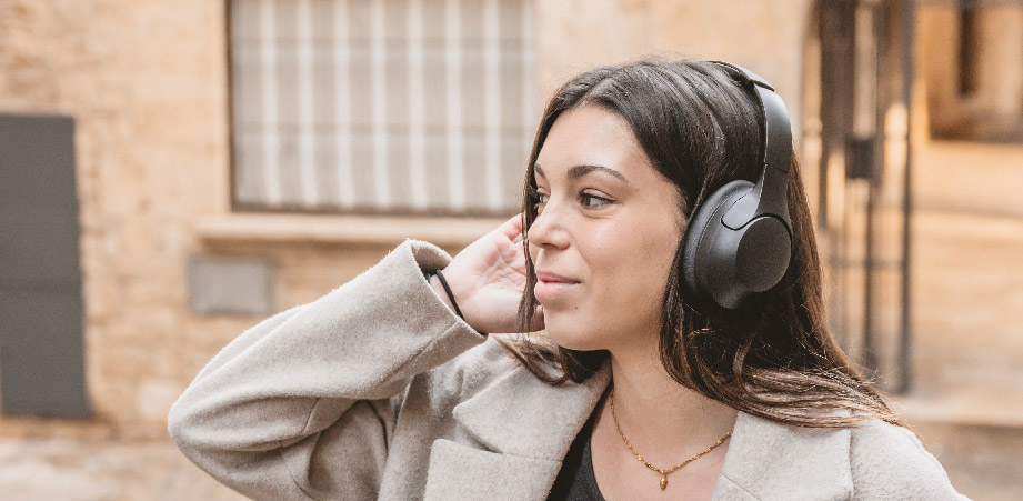 Audio Hover